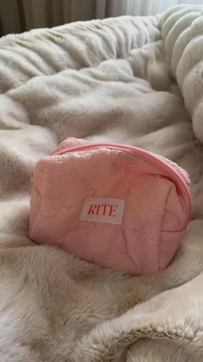 The Bow Pouch